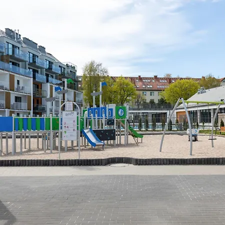 Osiedle Feniks Z Basenem, Silownia I Strefa Bbq Blisko Plazy W Kolobrzegu By Renters Kolberg