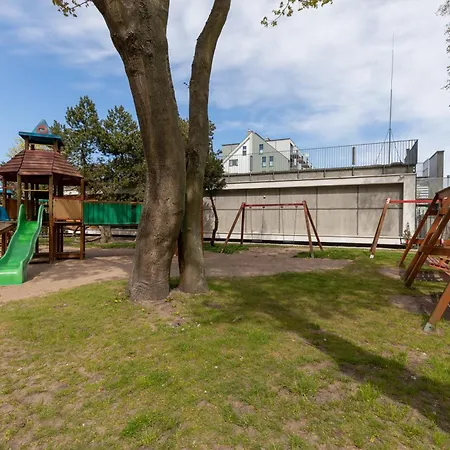 Osiedle Feniks Z Basenem, Silownia I Strefa Bbq Blisko Plazy W Kolobrzegu By Renters Apartment Kolberg